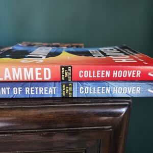 Colleen Hoover Book Set - Red and Blue Covers